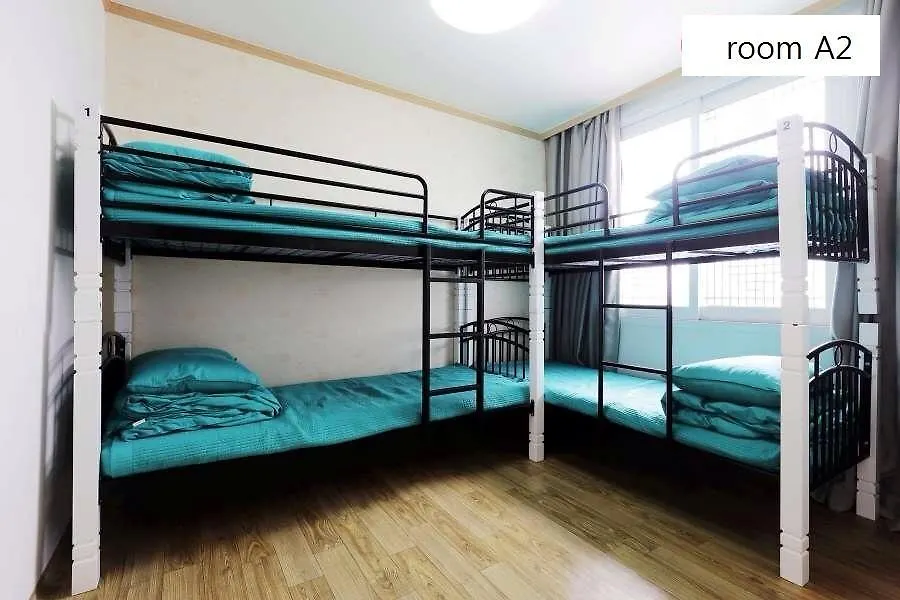 Mipo Guesthouse Puszan 2*,